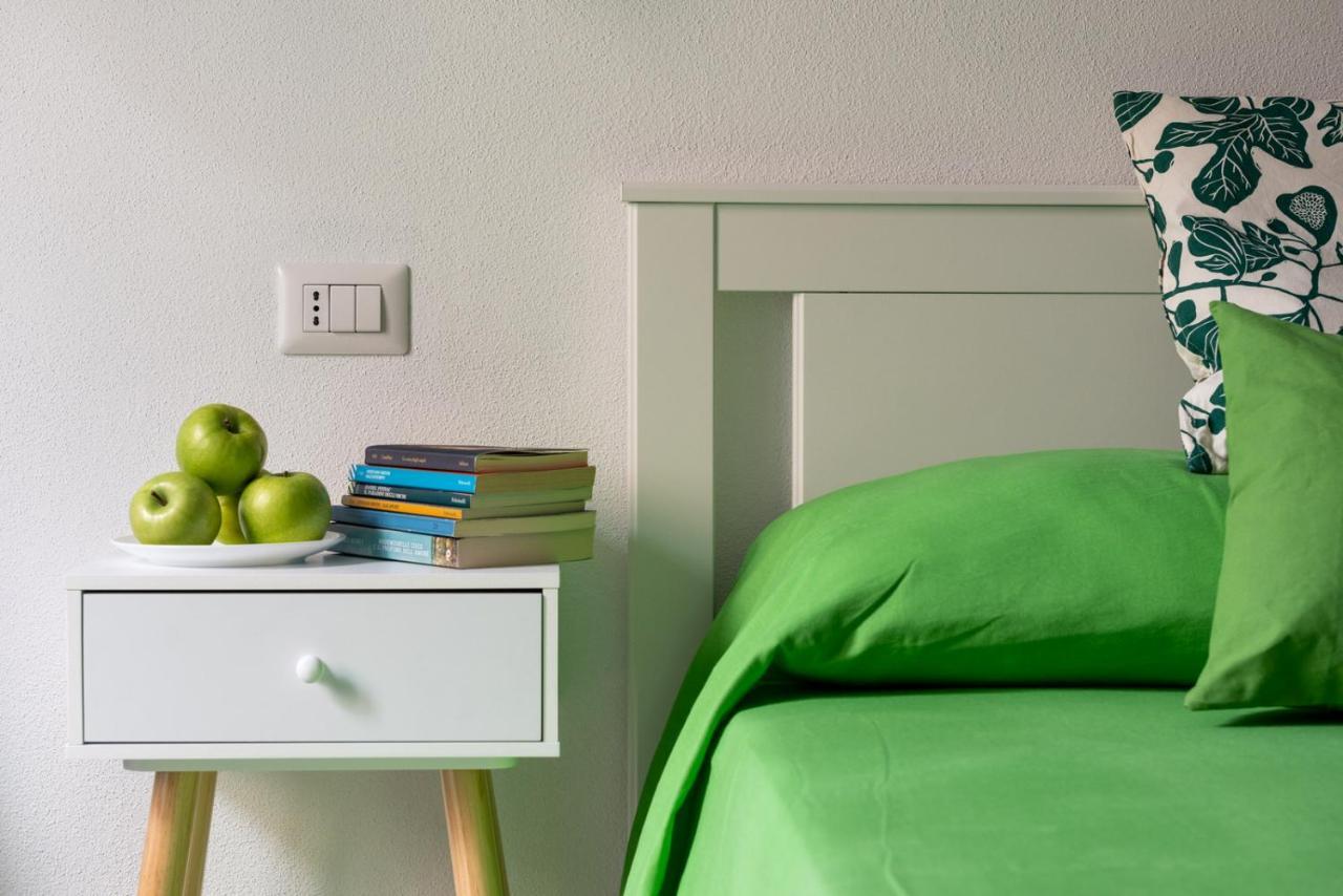Altré Guest House Olbia Extérieur photo