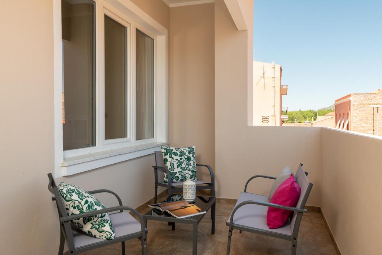 Altré Guest House Olbia Extérieur photo